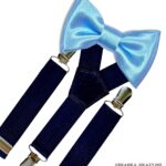 Granatowe szelki i błękitna mucha dla dziecka do chrztu lub na roczek.