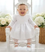 Biała sukienka do chrztu z długim rękawem