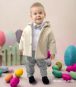 Beżowa kurtka dla dziecka