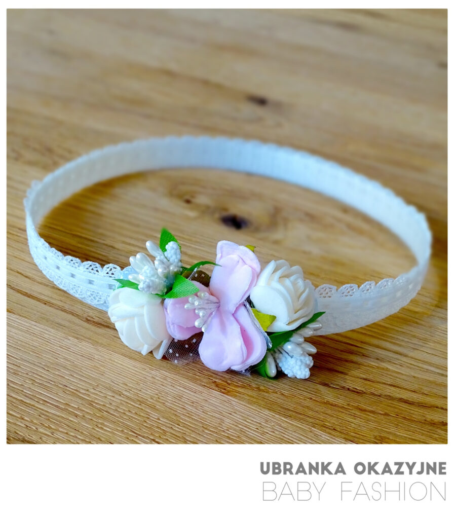 Opaska do Chrztu - Wianuszek z Biało-Różowymi Kwiatami i Perełkami