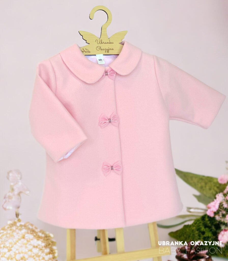 Płaszczyk różowy z kołnierzykiem