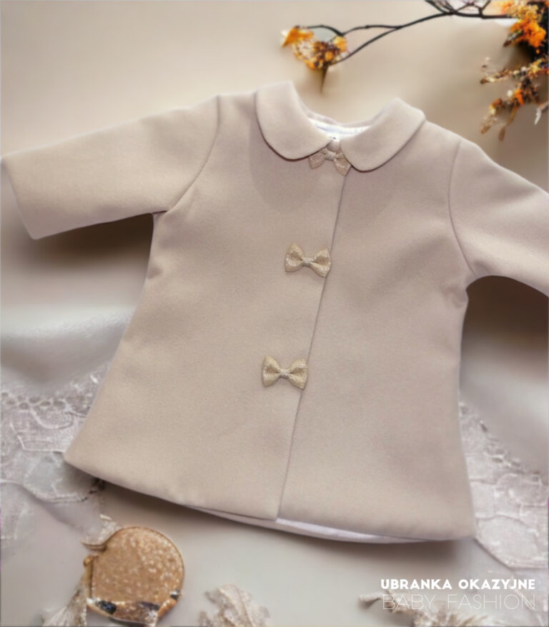 Płaszczyk beżowy z kołnierzykiem