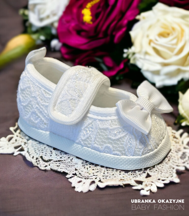 Balerinki Białe z kokardką do chrztu
