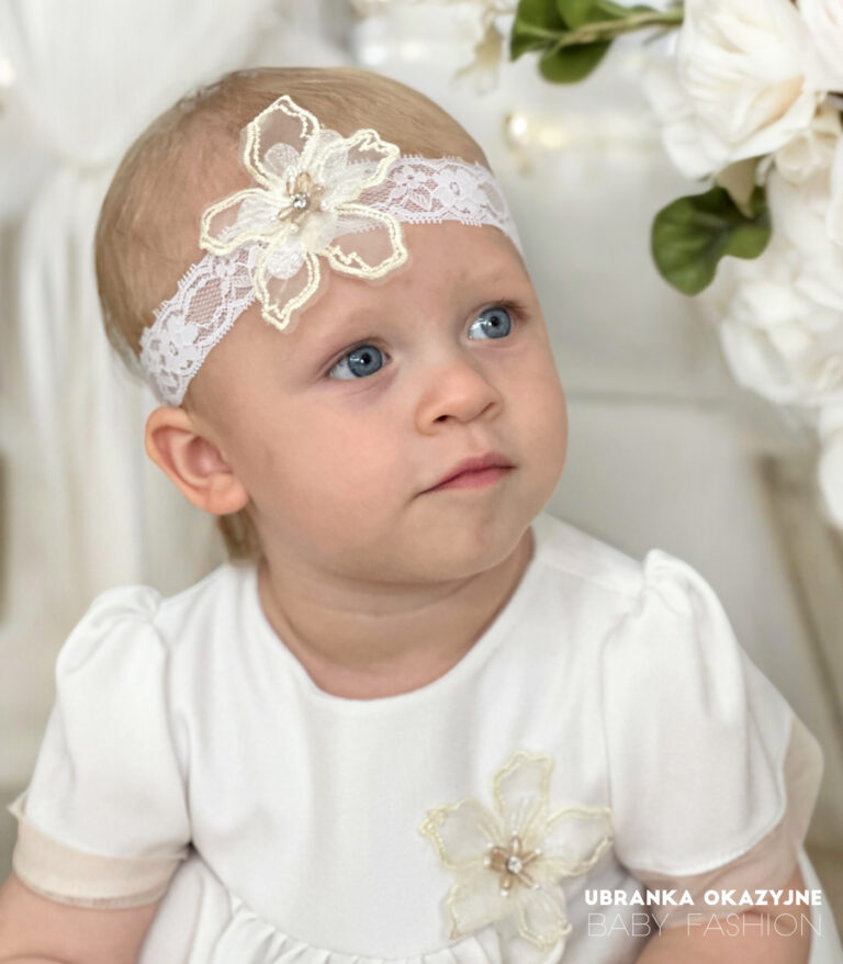 Opaska do chrztu z dużym ecru kwiatkiem