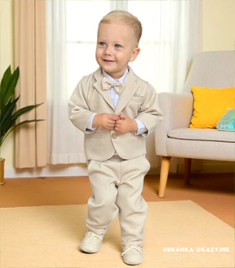 Elegancki beżowy garnitur do chrztu dla chłopca z muszką i marynarką