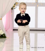 Zestaw Czaruś beżowo-czarny z koszulo-body