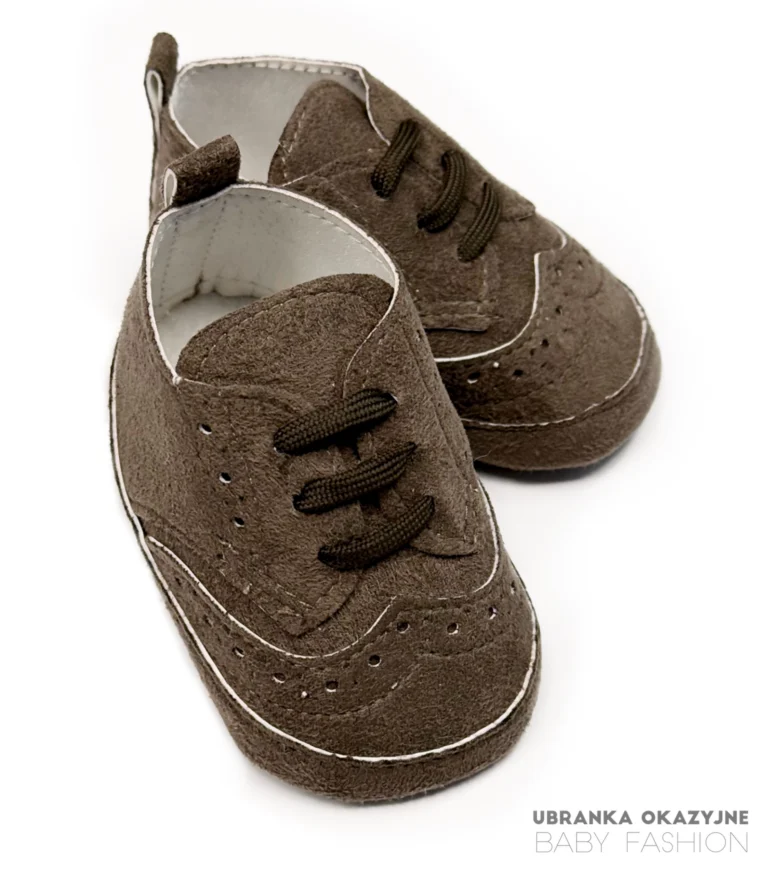 Czekoladowe buciki dla niemowlaka - Ubranka Okazyjne